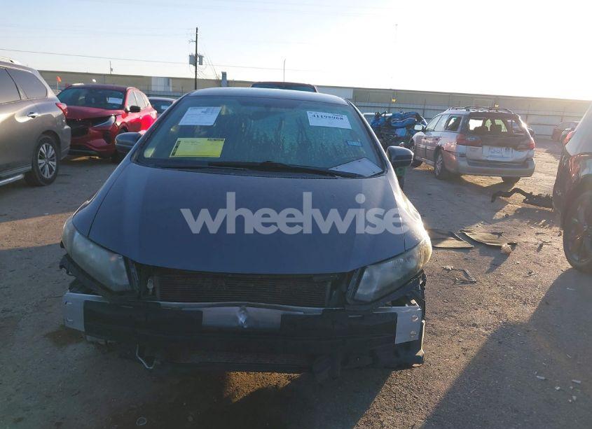 Photo 12 of 2014 Honda Civic LX (VIN 19XFB2F53EE021006)