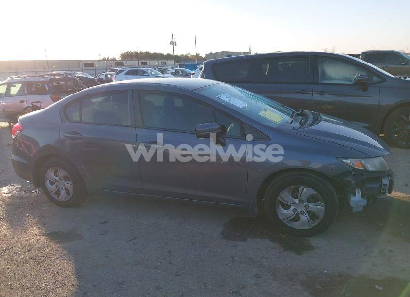 Photo 13 of 2014 Honda Civic LX (VIN 19XFB2F53EE021006)