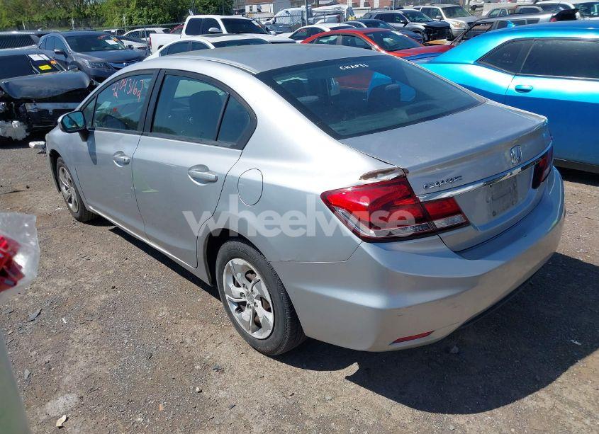 Photo 3 of 2014 Honda Civic LX (VIN 19XFB2F53EE052885)