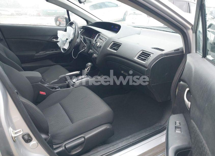 Photo 5 of 2014 Honda Civic LX (VIN 19XFB2F53EE073462)