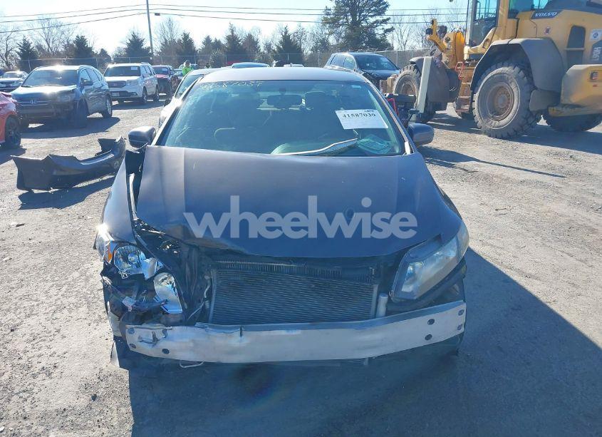 Photo 12 of 2014 Honda Civic LX (VIN 19XFB2F53EE076846)