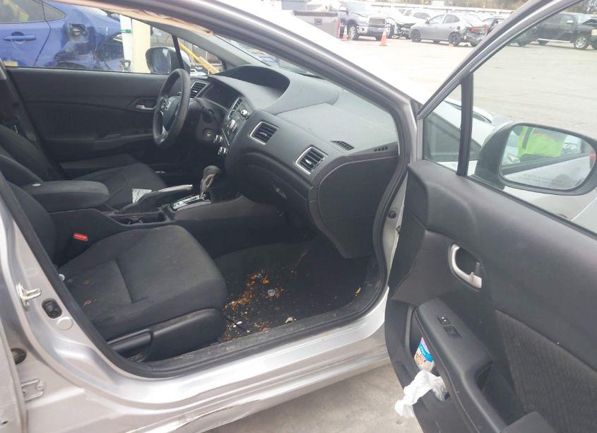 Photo 5 of 2014 Honda Civic LX (VIN 19XFB2F53EE270048)