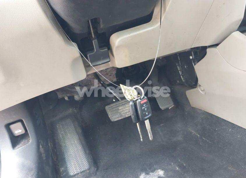 Photo 11 of 2015 Honda Civic LX (VIN 19XFB2F53FE039216)