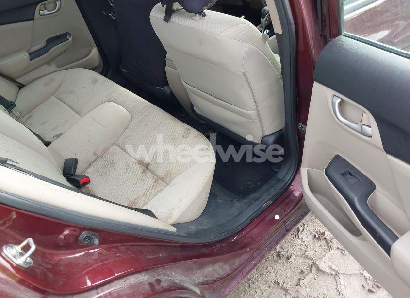 Photo 8 of 2015 Honda Civic LX (VIN 19XFB2F53FE039216)