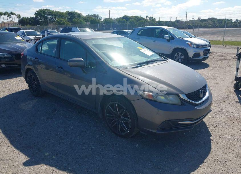 2015 Honda Civic LX (VIN 19XFB2F53FE046246) main photo