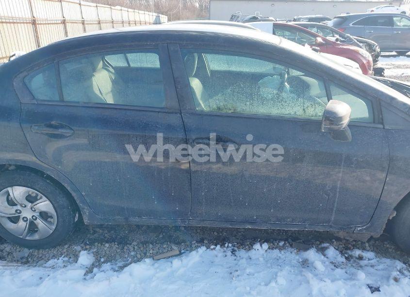 Photo 13 of 2015 Honda Civic LX (VIN 19XFB2F53FE057165)