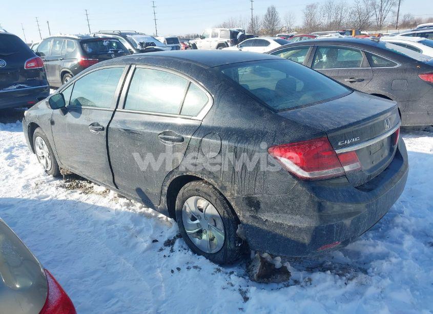 Photo 3 of 2015 Honda Civic LX (VIN 19XFB2F53FE057165)