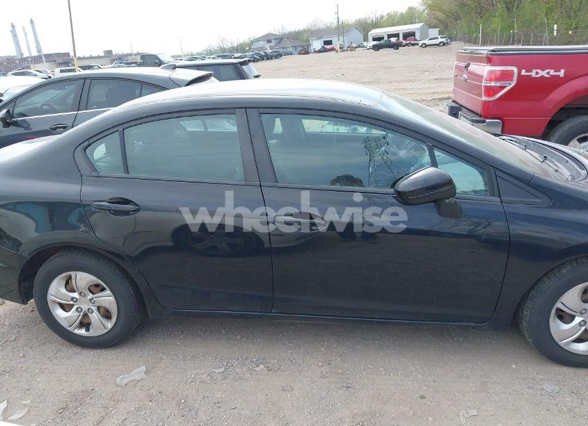 Photo 13 of 2015 Honda Civic LX (VIN 19XFB2F53FE067744)