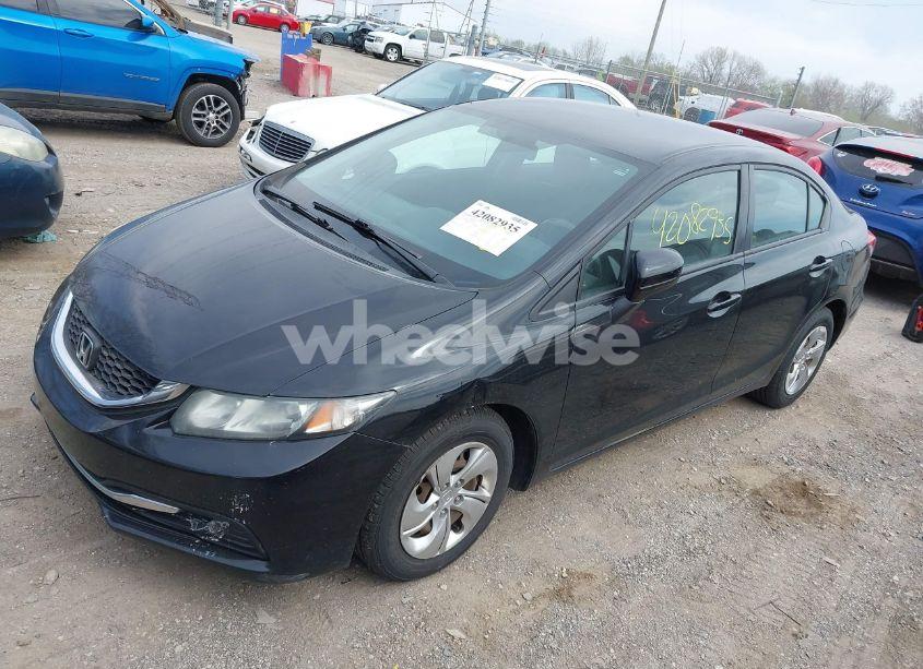 Photo 2 of 2015 Honda Civic LX (VIN 19XFB2F53FE067744)