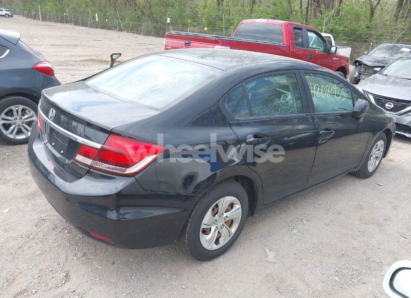 Photo 4 of 2015 Honda Civic LX (VIN 19XFB2F53FE067744)