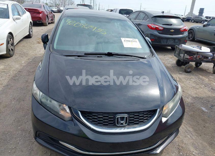 Photo 6 of 2015 Honda Civic LX (VIN 19XFB2F53FE067744)