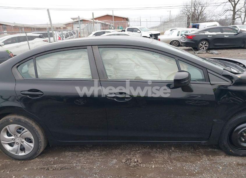 Photo 13 of 2015 Honda Civic LX (VIN 19XFB2F53FE078002)