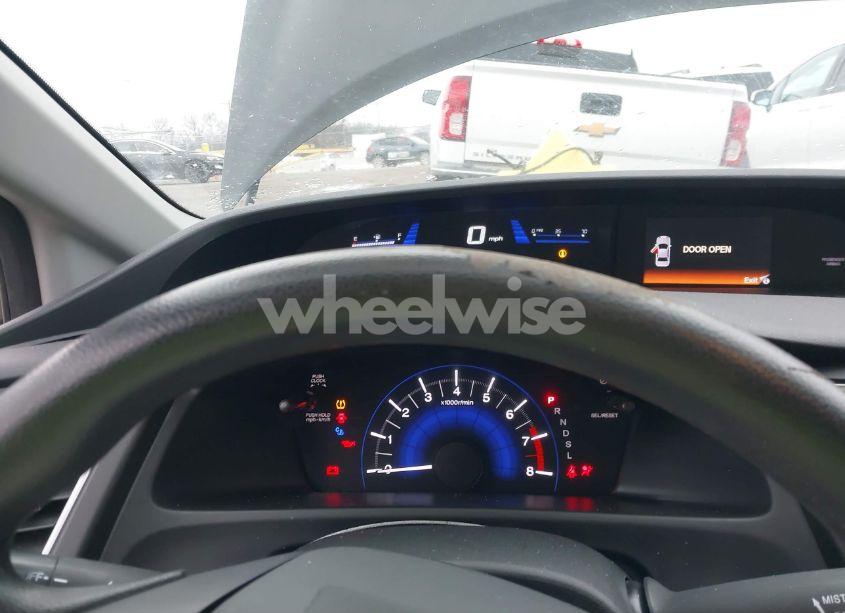 Photo 7 of 2015 Honda Civic LX (VIN 19XFB2F53FE078002)