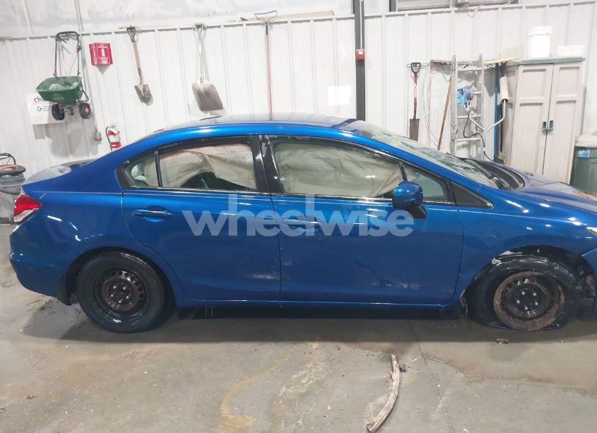 Photo 13 of 2015 Honda Civic LX (VIN 19XFB2F53FE086746)