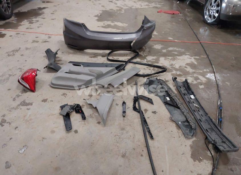 Photo 12 of 2015 Honda Civic LX (VIN 19XFB2F53FE091414)