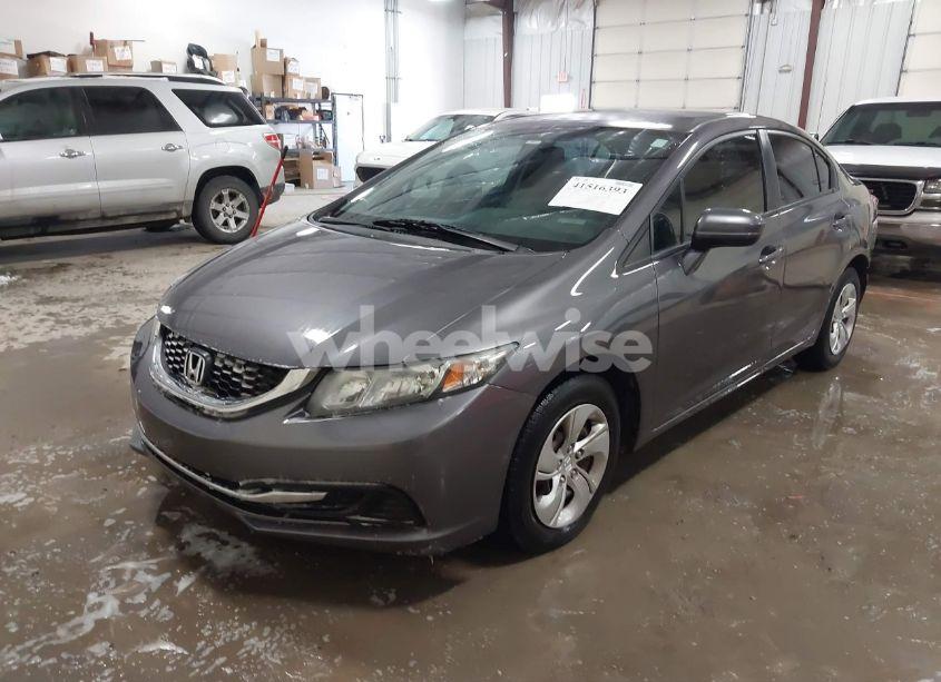 Photo 2 of 2015 Honda Civic LX (VIN 19XFB2F53FE091414)