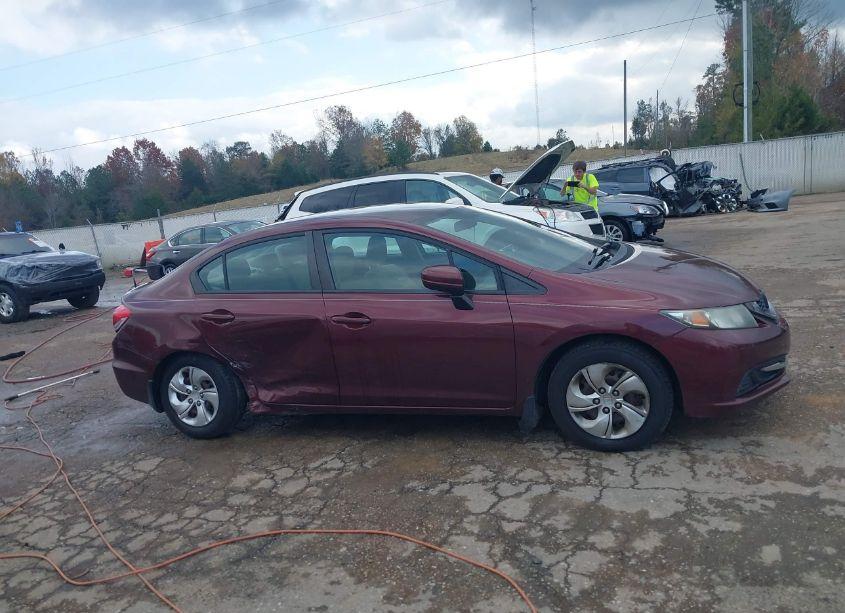 Photo 13 of 2015 Honda Civic LX (VIN 19XFB2F53FE101679)