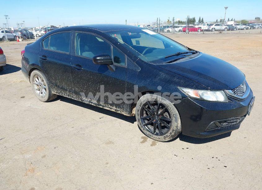2015 Honda Civic LX (VIN 19XFB2F53FE207050) main photo