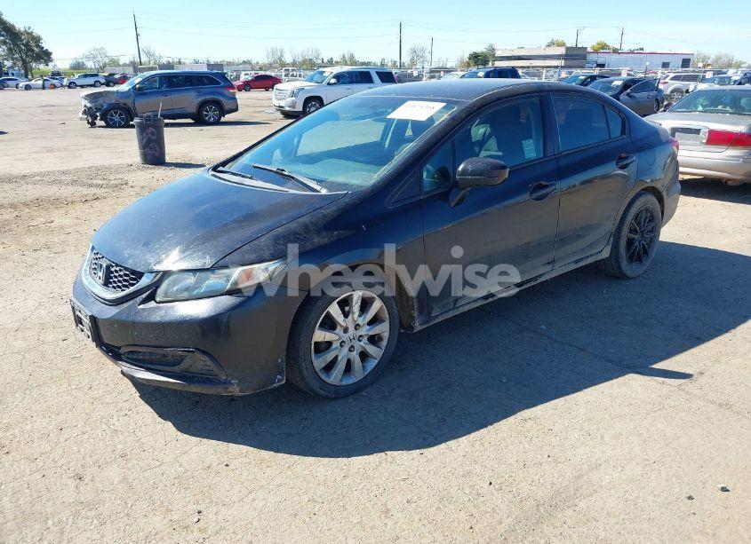 Photo 2 of 2015 Honda Civic LX (VIN 19XFB2F53FE207050)