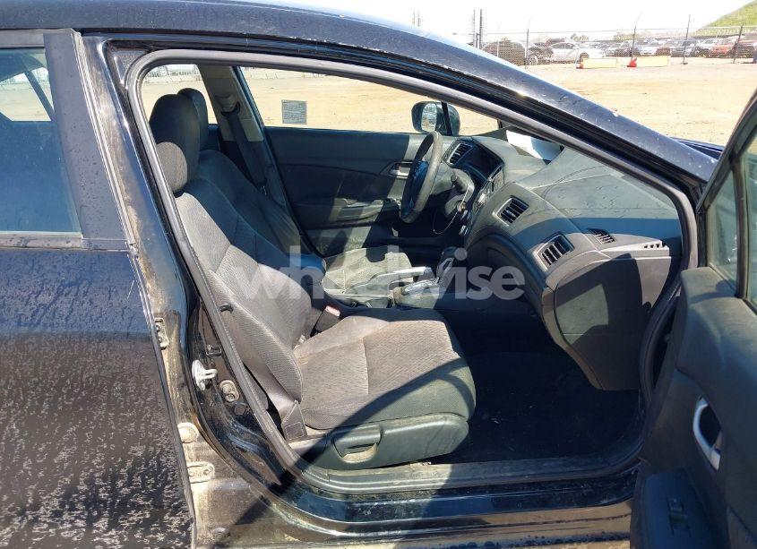 Photo 5 of 2015 Honda Civic LX (VIN 19XFB2F53FE207050)