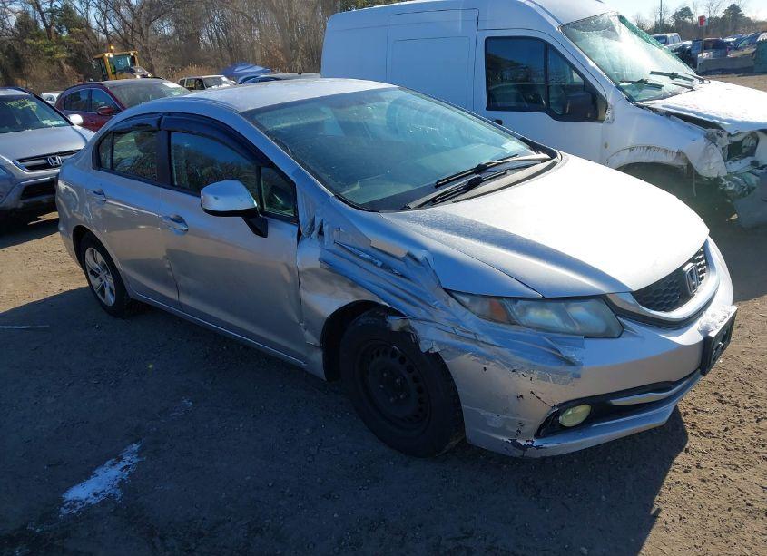 2015 Honda Civic LX (VIN 19XFB2F53FE224883) main photo