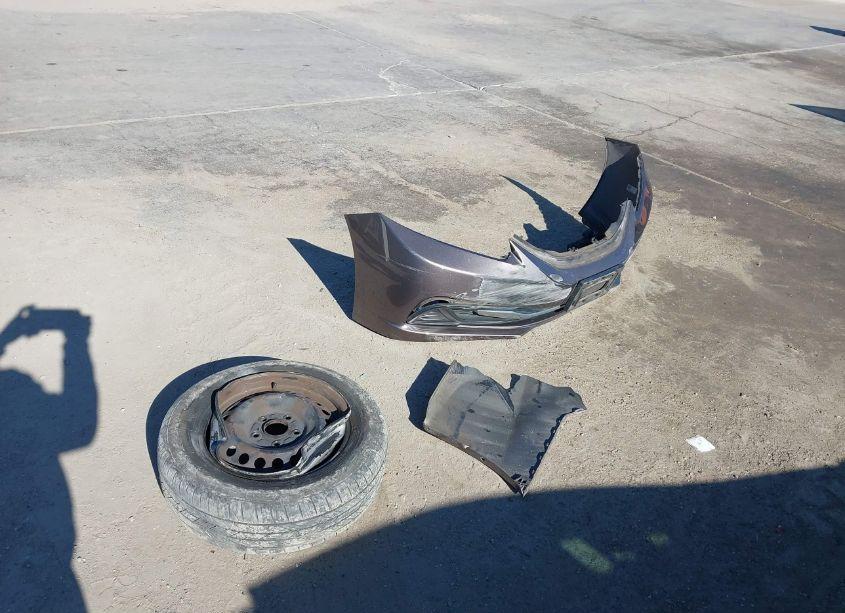 Photo 12 of 2015 Honda Civic LX (VIN 19XFB2F53FE245636)