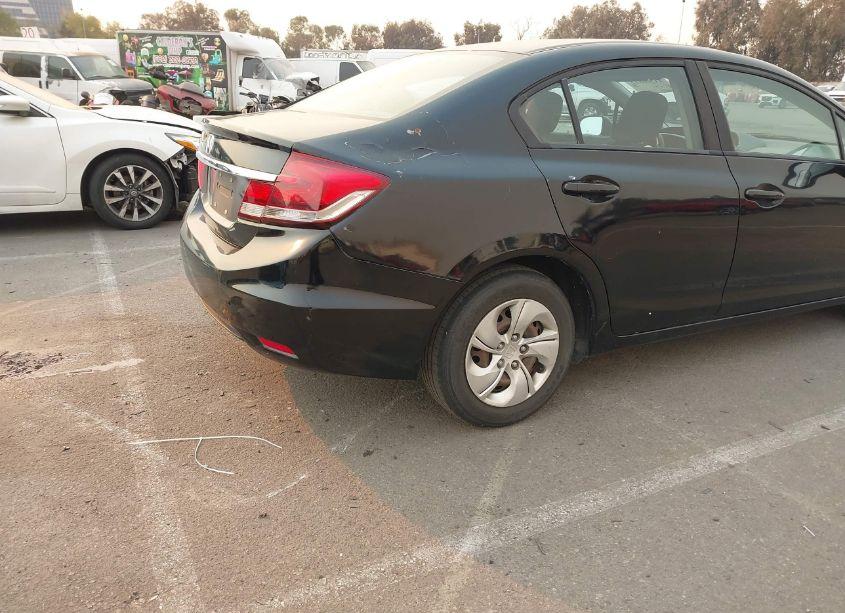 Photo 6 of 2015 Honda Civic LX (VIN 19XFB2F53FE265482)