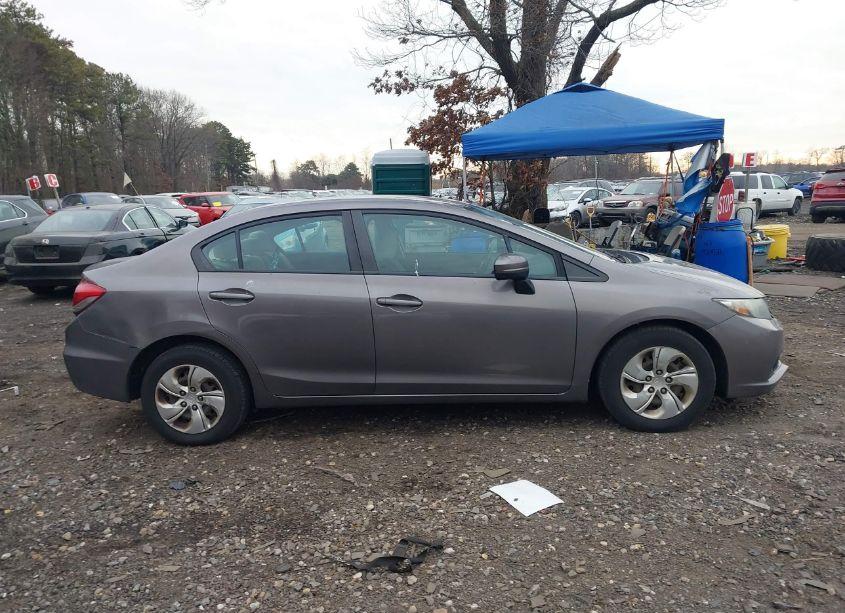 Photo 13 of 2015 Honda Civic LX (VIN 19XFB2F53FE267846)