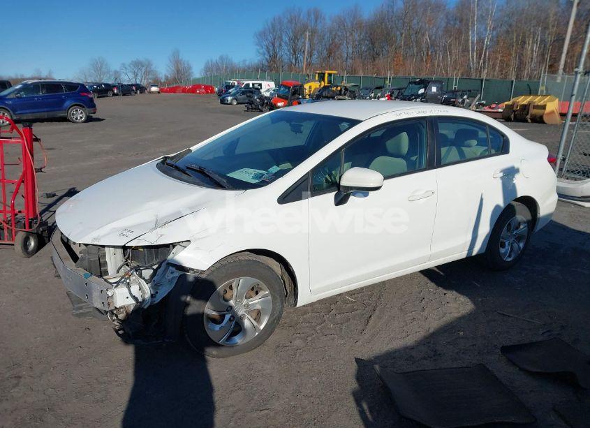 Photo 2 of 2015 Honda Civic LX (VIN 19XFB2F53FE284291)