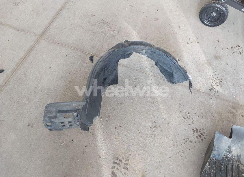 Photo 12 of 2015 Honda Civic LX (VIN 19XFB2F53FE706575)