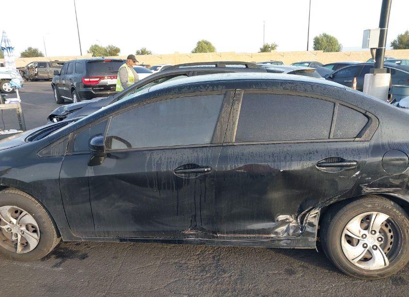 Photo 14 of 2015 Honda Civic LX (VIN 19XFB2F53FE707659)