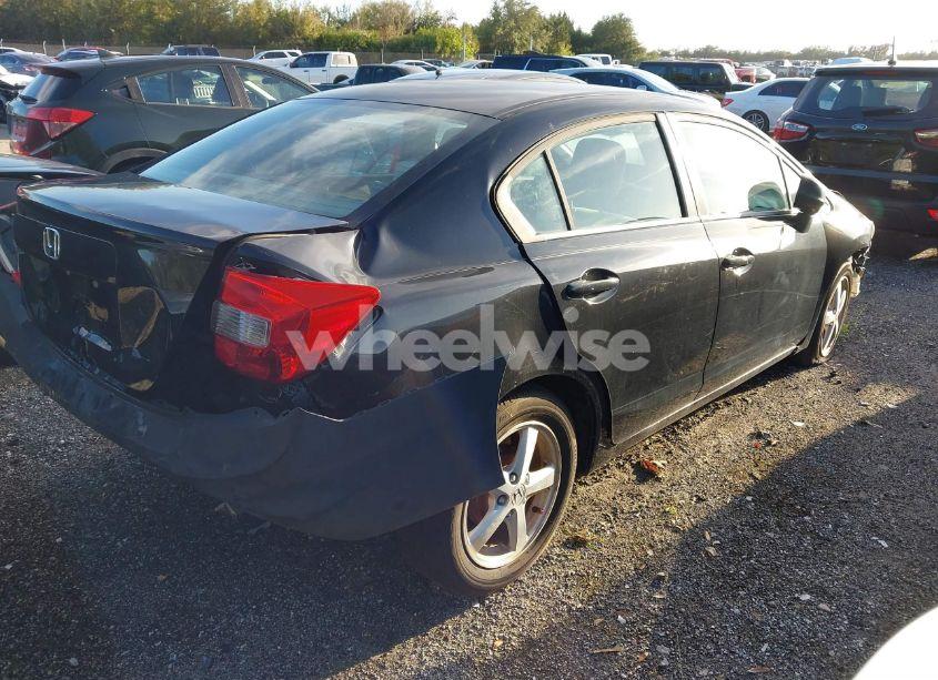 Photo 4 of 2012 Honda Civic LX (VIN 19XFB2F54CE016216)