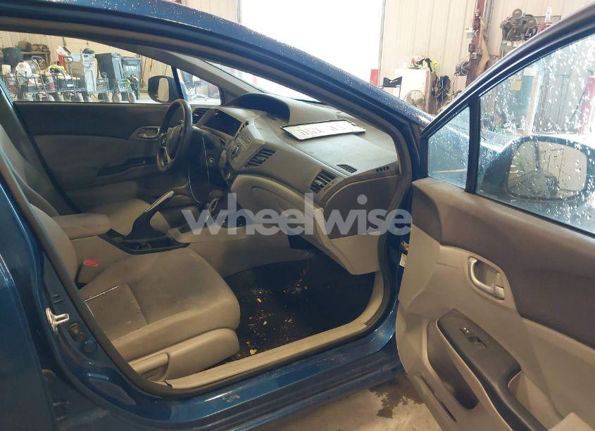 Photo 5 of 2012 Honda Civic LX (VIN 19XFB2F54CE032271)