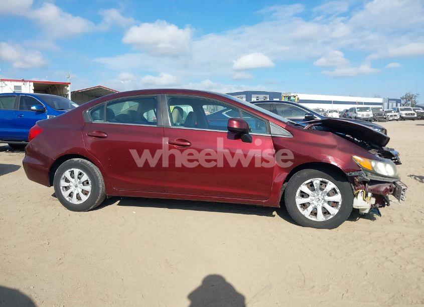 Photo 13 of 2012 Honda Civic LX (VIN 19XFB2F54CE037583)