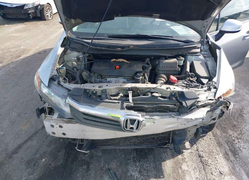 Photo 10 of 2012 Honda Civic LX (VIN 19XFB2F54CE043447)