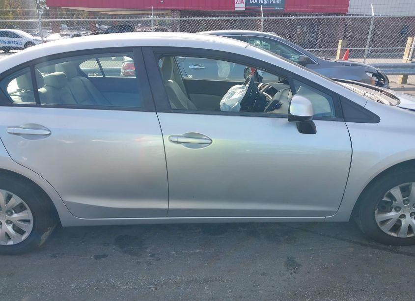 Photo 13 of 2012 Honda Civic LX (VIN 19XFB2F54CE043447)