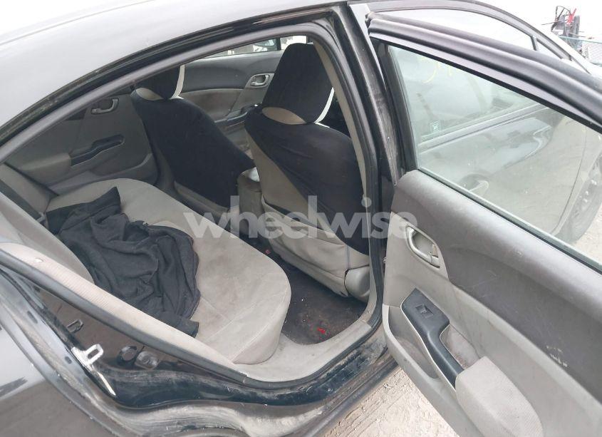 Photo 8 of 2012 Honda Civic LX (VIN 19XFB2F54CE069918)