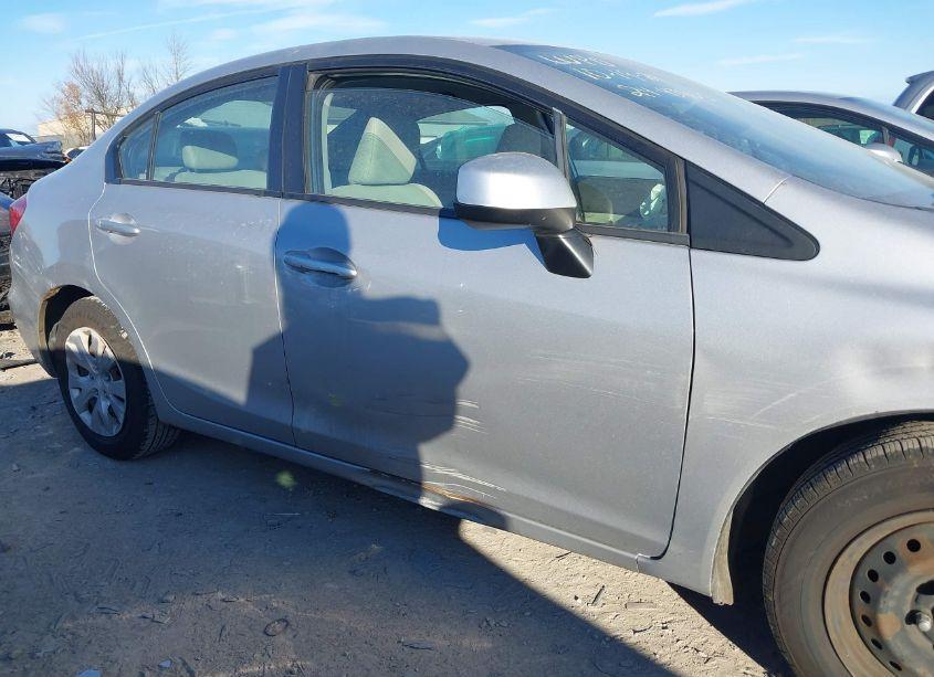 Photo 13 of 2012 Honda Civic LX (VIN 19XFB2F54CE085763)