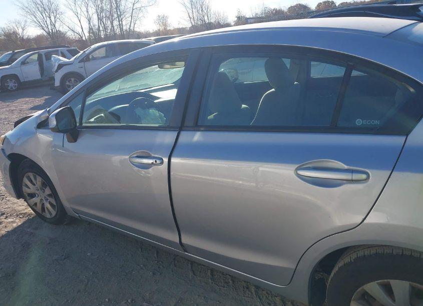 Photo 14 of 2012 Honda Civic LX (VIN 19XFB2F54CE085763)
