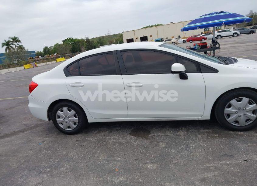 Photo 13 of 2012 Honda Civic LX (VIN 19XFB2F54CE089327)
