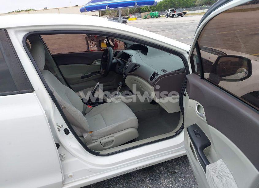 Photo 5 of 2012 Honda Civic LX (VIN 19XFB2F54CE089327)