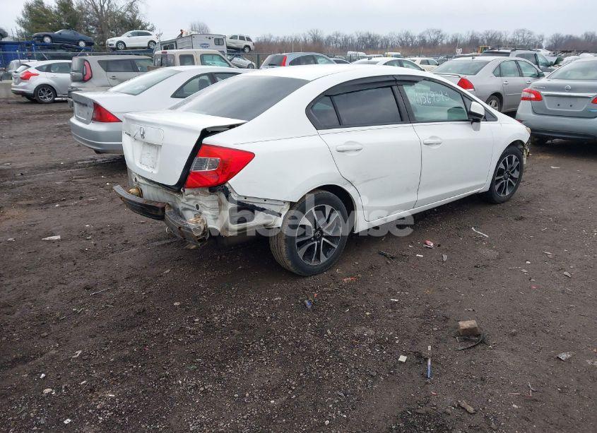 Photo 4 of 2012 Honda Civic LX (VIN 19XFB2F54CE093152)