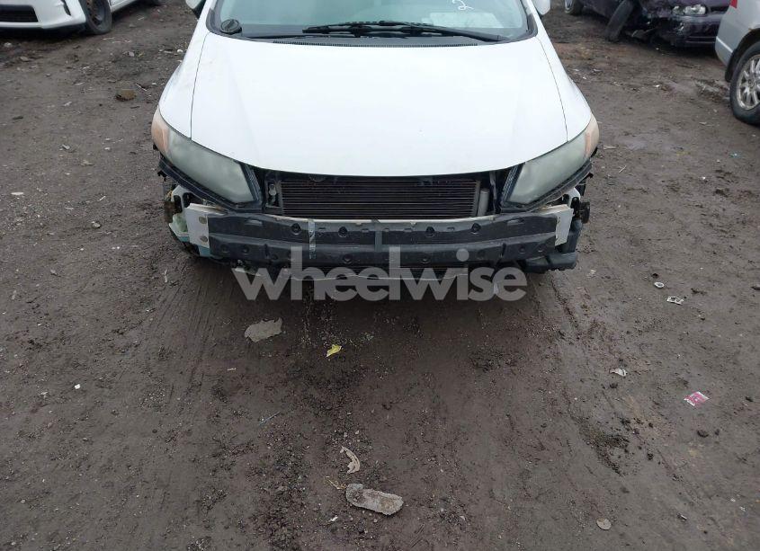 Photo 6 of 2012 Honda Civic LX (VIN 19XFB2F54CE093152)