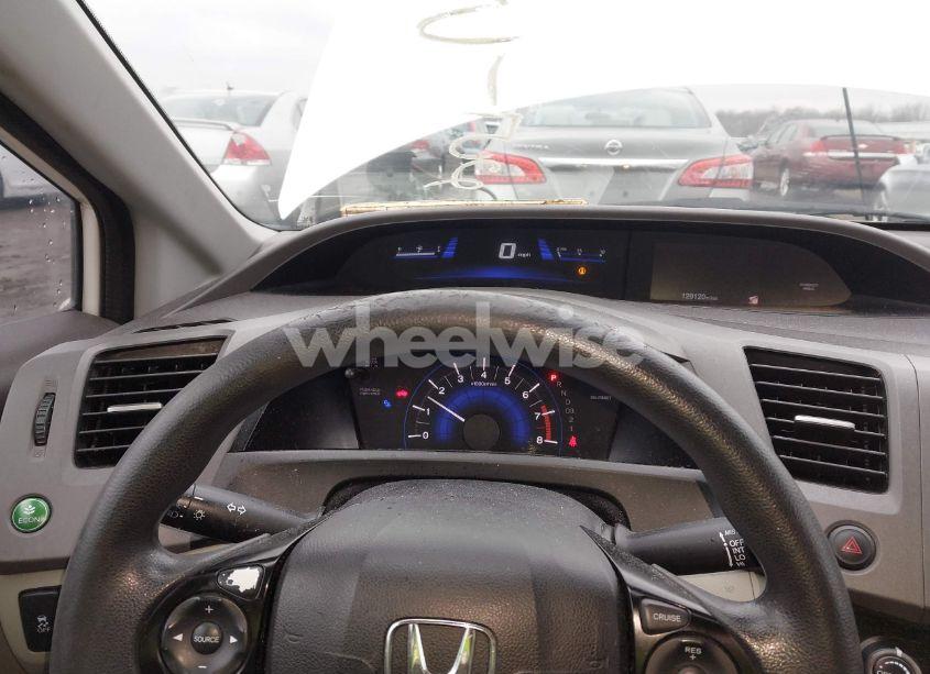 Photo 7 of 2012 Honda Civic LX (VIN 19XFB2F54CE093152)