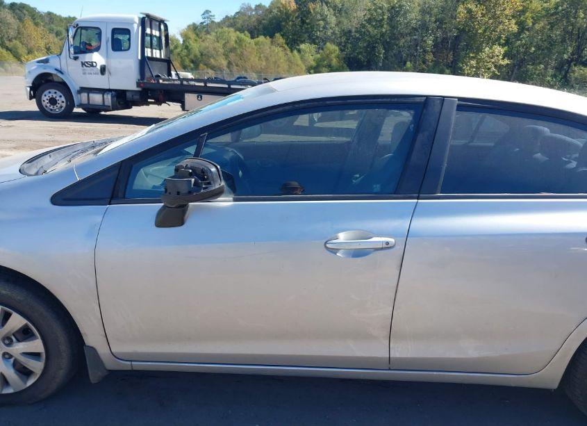 Photo 14 of 2012 Honda Civic SDN LX (VIN 19XFB2F54CE093894)