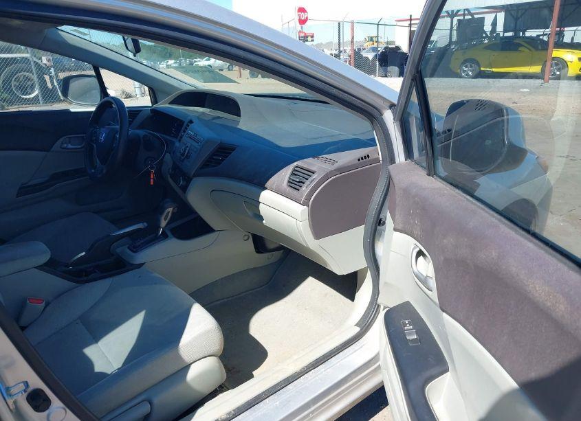 Photo 5 of 2012 Honda Civic SDN LX (VIN 19XFB2F54CE093894)