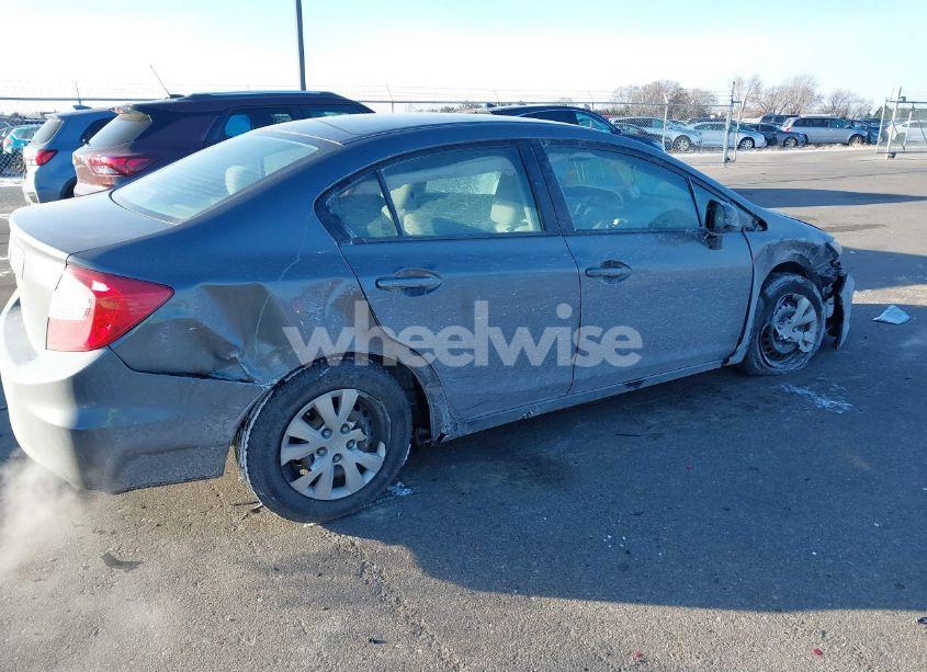 Photo 4 of 2012 Honda Civic LX (VIN 19XFB2F54CE105798)