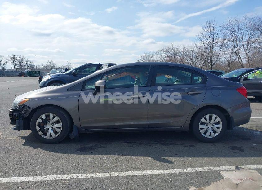 Photo 14 of 2012 Honda Civic LX (VIN 19XFB2F54CE107888)