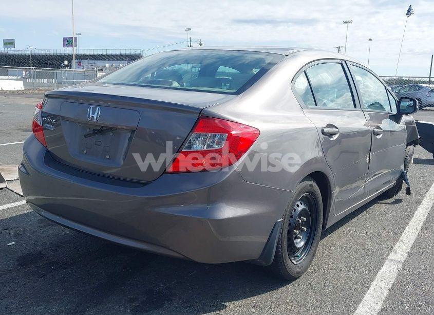 Photo 4 of 2012 Honda Civic LX (VIN 19XFB2F54CE107888)