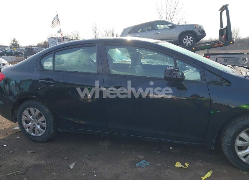 Photo 14 of 2012 Honda Civic LX (VIN 19XFB2F54CE109754)